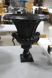 lot 1556 image: Urn Planter Black 16Dx18H