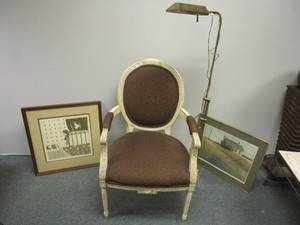 READING CORNER FURNISHINGS