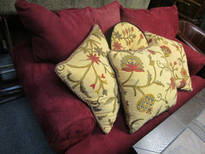 CONTEMPORARY LOVESEAT