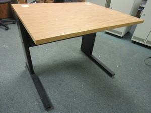 WRIGHT LINE DESK