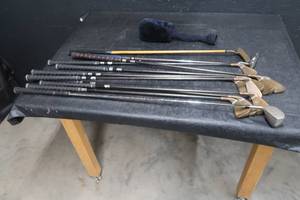 GOLF CLUBS