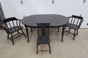 KITCHEN TABLE