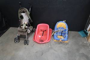 JEEP STROLLER SNOW SLEDSWING AND SLIDE