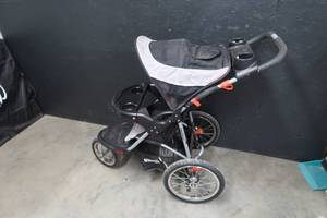 BABY STROLLER