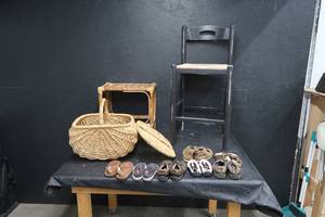 END TABLE, CHAIR, BASKET AND MORE