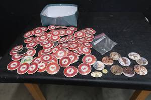 BUTTONS