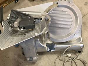 lot 21 image: Hobart HS6 Heavy Duty Slicer