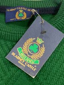 lot 66 image: Blarney Castle Ireland Golf Sweater Appears Large New Old Stock