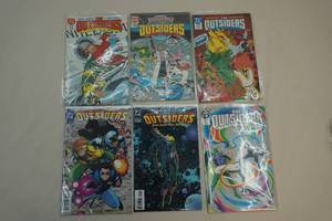 lot 16 image: DC Batman Comics