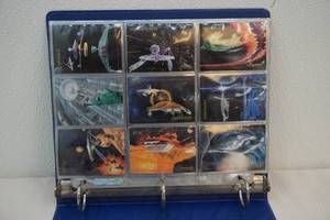 lot 84 image: Star Trek Trading Cards