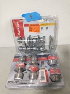 2 SETS OF SINGLE CYCLINDER DEADBOLTS