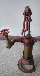 Red Jacket Cast & Brass Water Pump
