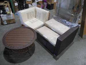 PATIO FURNITURE LOT