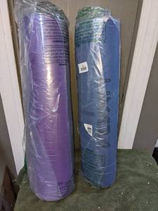 lot 86 image: 2 Lixada 6mm Yoga Mats, Non Slip Exercise & Fitness Mats