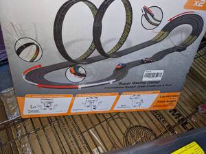 lot 257 image: Slot Track Racing Super Racing Game