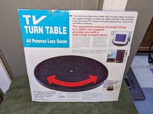 lot 67 image: TV Turn Table - All Purpose Lazy Susan