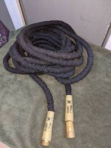 lot 128 image: Expandable No-Kink Pocket Hose