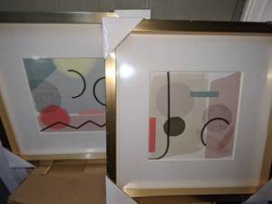 lot 114 image: ArtbyHannah 12x12 Inch Set of 4 Modern Style Framed Art Prints