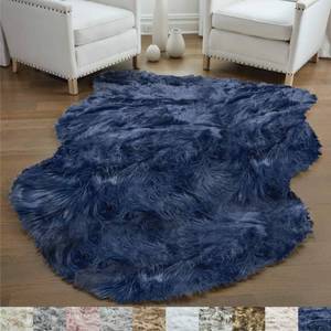 lot 151 image: Gorilla Grip Faux Fur Rug