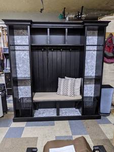 lot 7 image: Massive Mudroom Cabinet