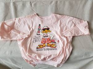 lot 12 image: Vintage Schmidt Brewery Quack One Open Shirt