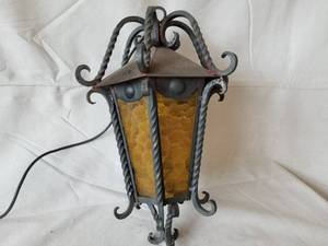 lot 19 image: Vintage Wrought Iron InteriorExterior Hanging Light