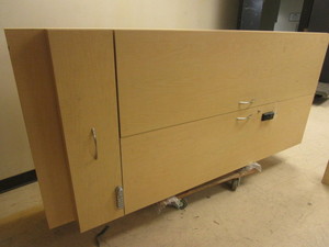 CABINET, WSLIDING DRAWERSHELVES