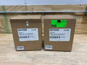lot 87 image: DIVERSEY Lot of 2 Cases of-  Oxivir Five 16 Disinfectant Cleaner (2-  1.4 L Bottles Per Case). Expired 022019