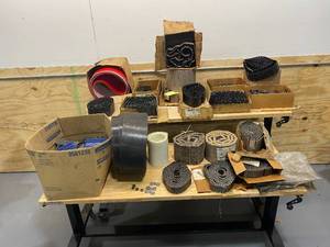 lot 40 image: Misc. Conveyor Parts