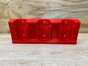 lot 121 image: 18v Battery Holder