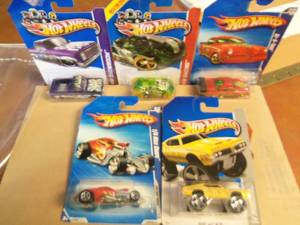 Lot of 5 Hot Wheels Collectors Val...