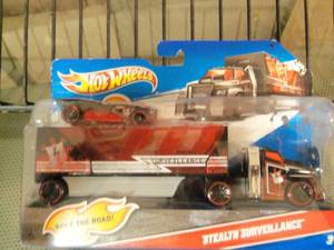 Hot Wheels Stealth Surveillance Sem...