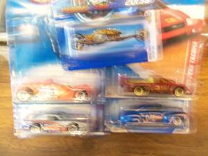 Lot of 5 Hot Wheels Cars Collector...