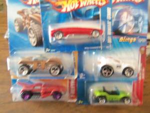 Lot of 5 Hot Wheels Cars Collector...