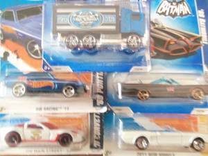Lot of 5 Hot Wheels Cars Collector...