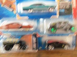 Lot of 5 Hot Wheels Cars Collector...