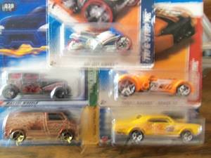 Lot of 5 Hot Wheels Cars Collector...