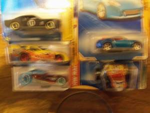 Lot of 5 Hot Wheels Cars Collector...