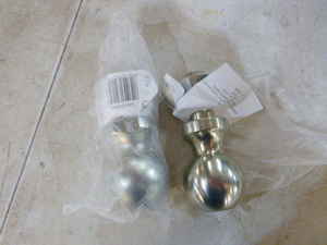 Two 2 516 Tow Balls