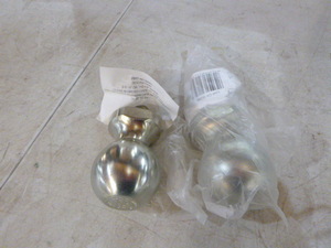 Two 2 516 Tow Balls