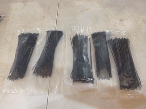 5 Packs of Cable Ties