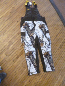 Mossy Oak Yukon Gear Hunting Bibs
