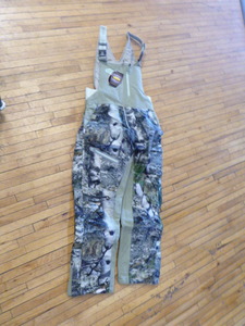 Mossy Oak Yukon Gear Hunting Bibs