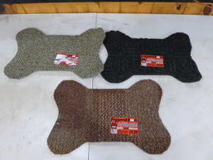 3 Pampered Pooch Food and Water Bowl Mats