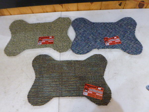 3 Pampered Pooch Food and Water Bowl Mats