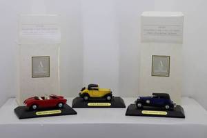 (3) AVON Series Classic Car Collection