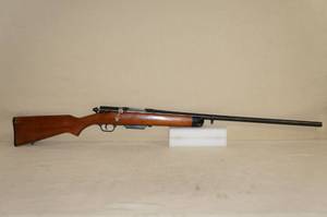 lot 9 image: Vintage Ranger 101.2 20 Gauge Bolt Action Shotgun