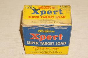 lot 94 image: Vintage Western Xpert 12 Gauge Shotgun Shell Box