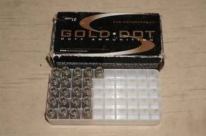 lot 102 image: Partial Box Speer Gold Dot .40 S&W 180 Gr GDHP Ammo