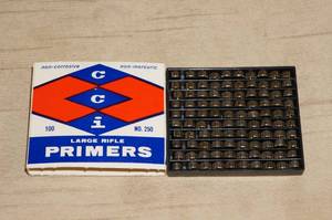 lot 112 image: 100 CCI No 250 Large Rifle Primers